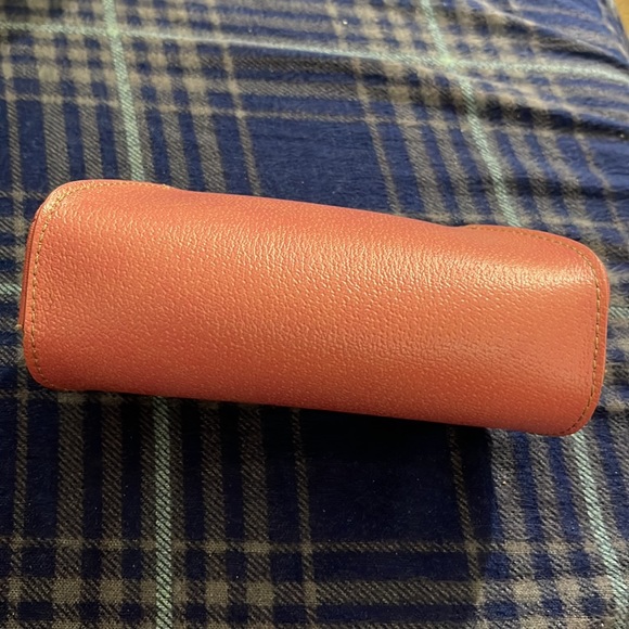 Authentic Vintage Kate Spade Pink Leather Glasses case in good condition. - Picture 2 of 8